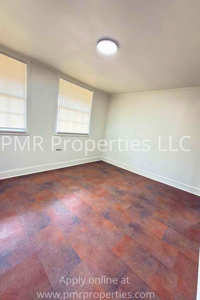 Foto del edificio - 2421 SW J Ave