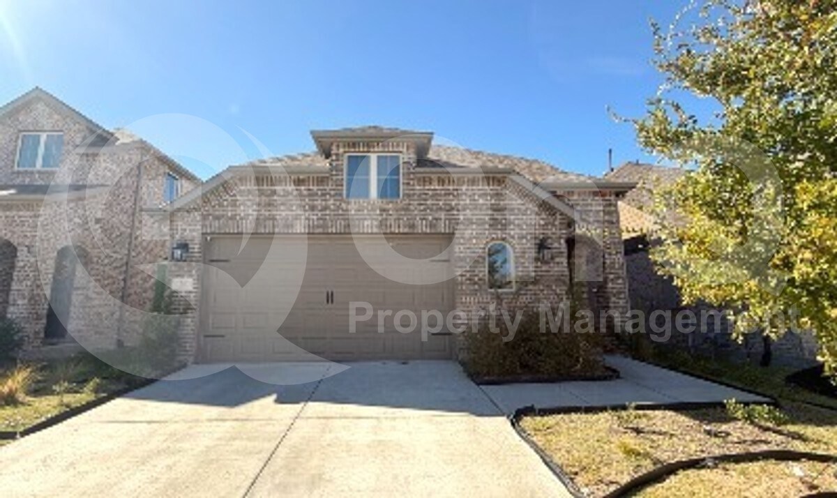 Primary Photo - 216 Haystack Dr