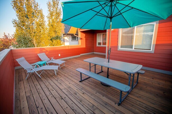 Foto del edificio - Charming Downtown Retreat: A Unique Blend of Urban Living and Montana Charm in Bozeman