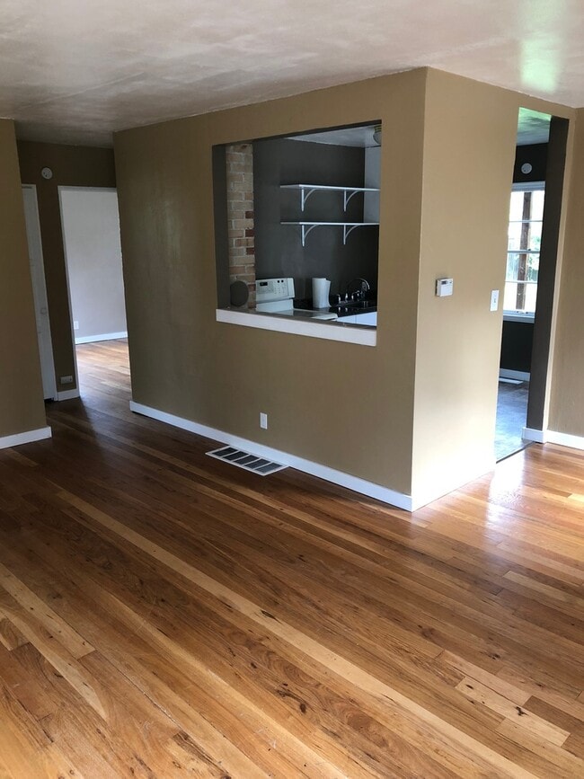 Foto del edificio - 2 Bedroom Home in Wandermere