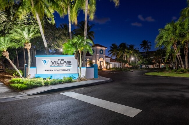 Foto del edificio - The Villas at Wyndham Lakes
