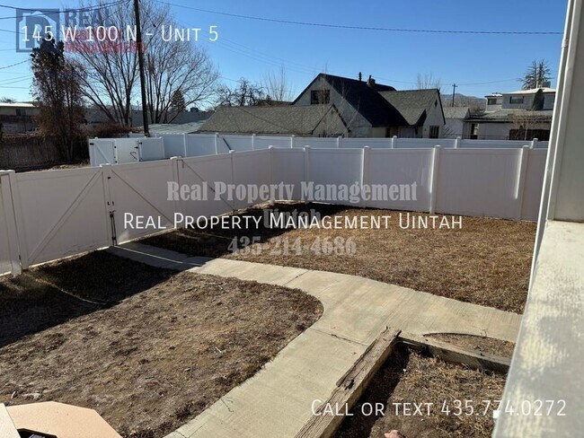 Foto del edificio - 145 W 100 N