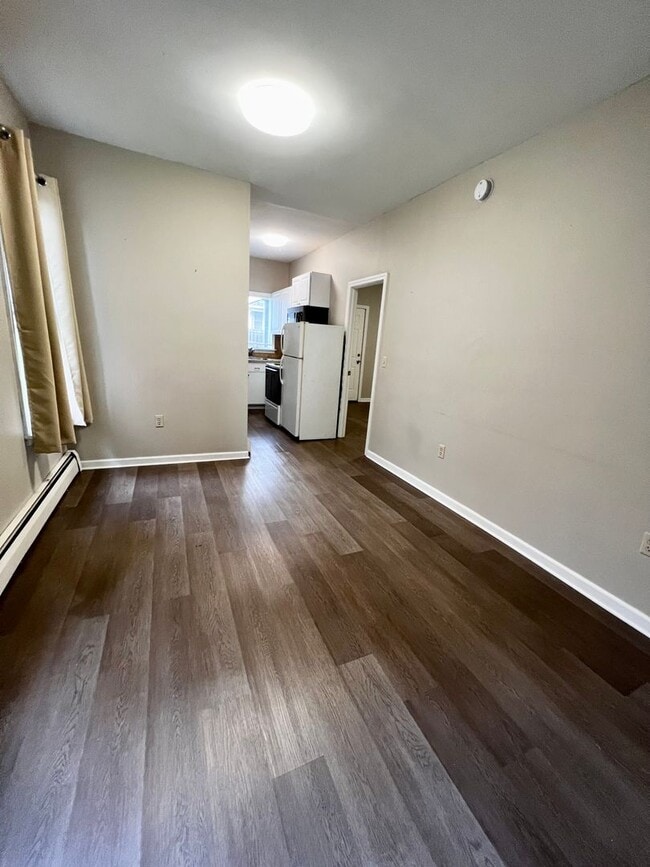 Building Photo - 58 Washington St