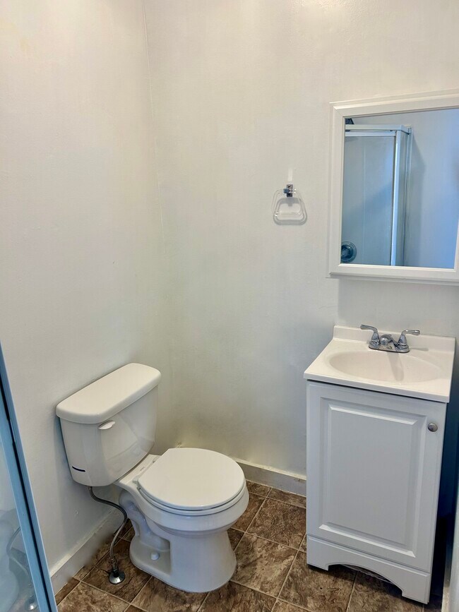 Foto del edificio - 323 1st Ave S