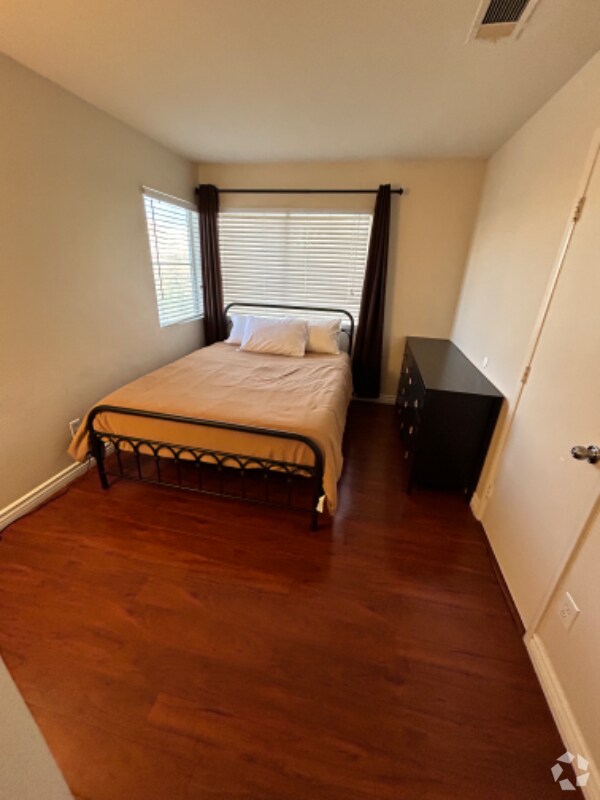El Dorado Apartments for Rent with Washer & Dryer North Las Vegas, NV