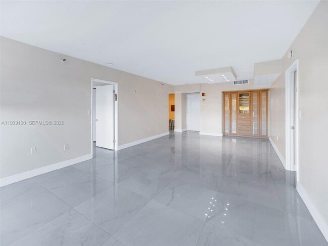 Foto del edificio - 20505 E Country Club Dr