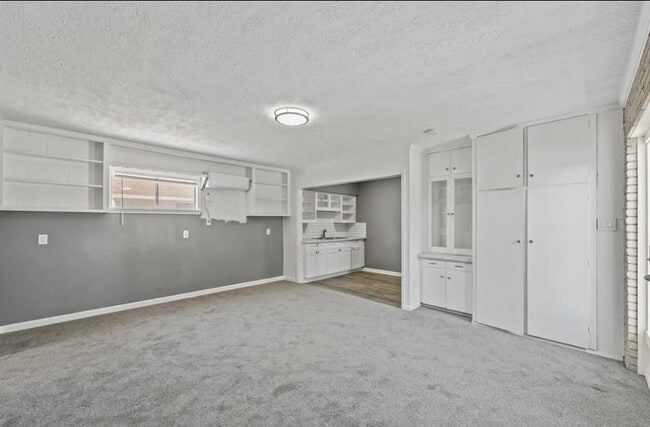 Building Photo - 1902 11th St