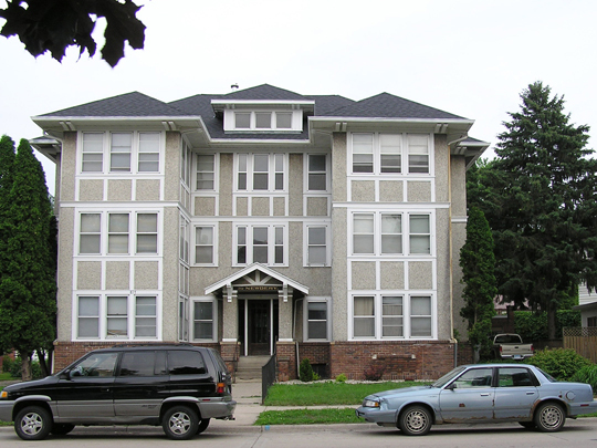 Building Photo - 817 S 2nd St