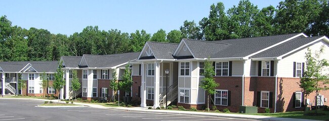 Avalon - Exterior del edificio - Avalon Apartments