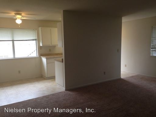 Building Photo - 905 Carro Dr