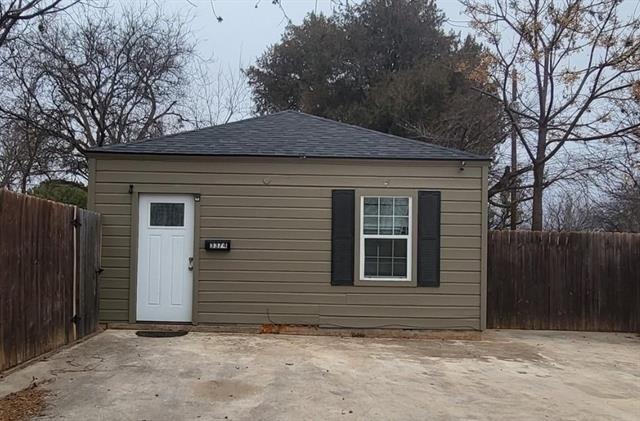 Primary Photo - 1041 Albany St