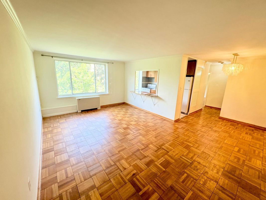 Primary Photo - 4100 W St NW