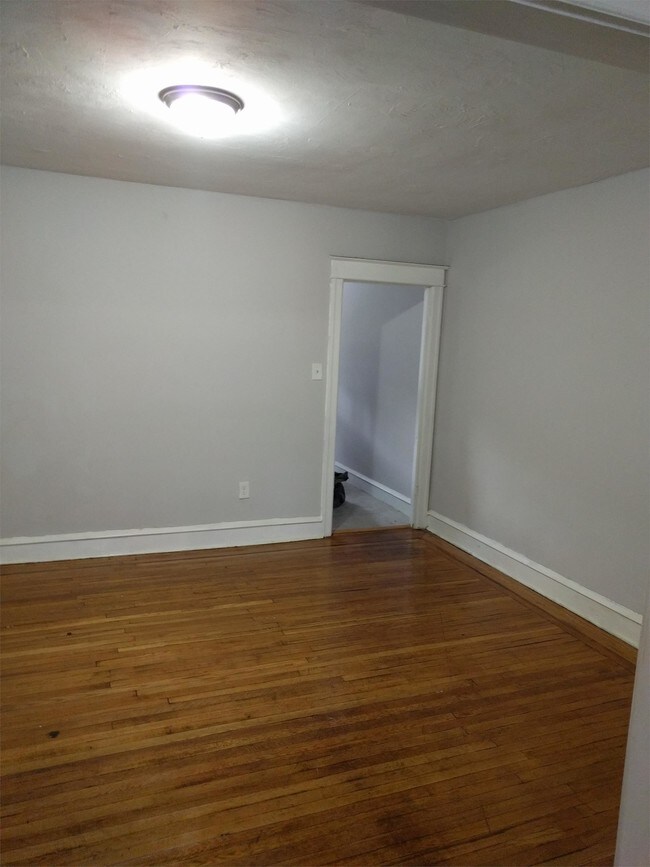 Foto del edificio - 1638 W Cheltenham Ave
