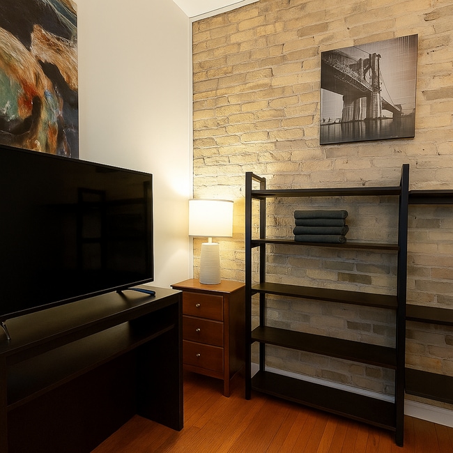 Building Photo - 232 Main St