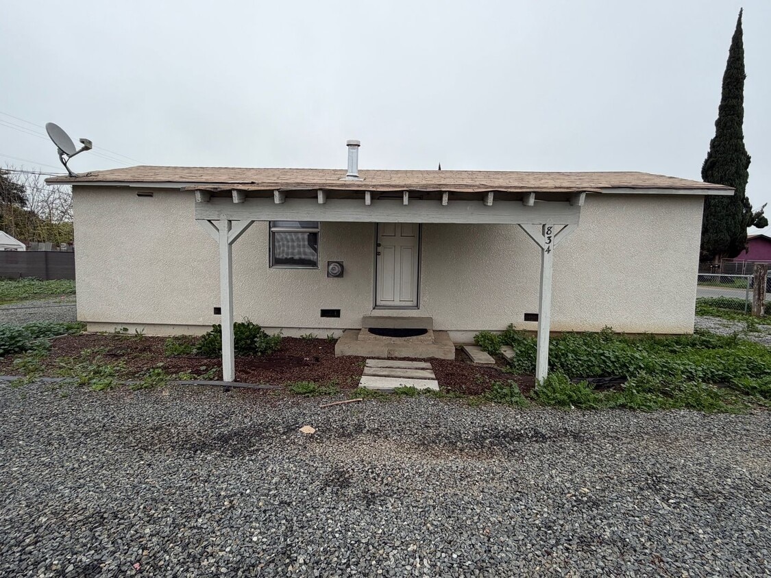 Foto principal - Cute home for rent in Exeter!