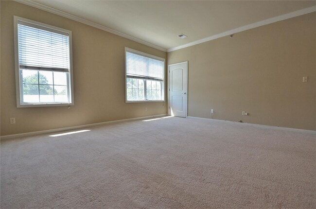 Building Photo - 203 Canter Ct