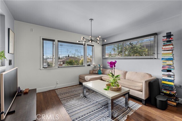 Foto del edificio - 1647 Mathews Ave