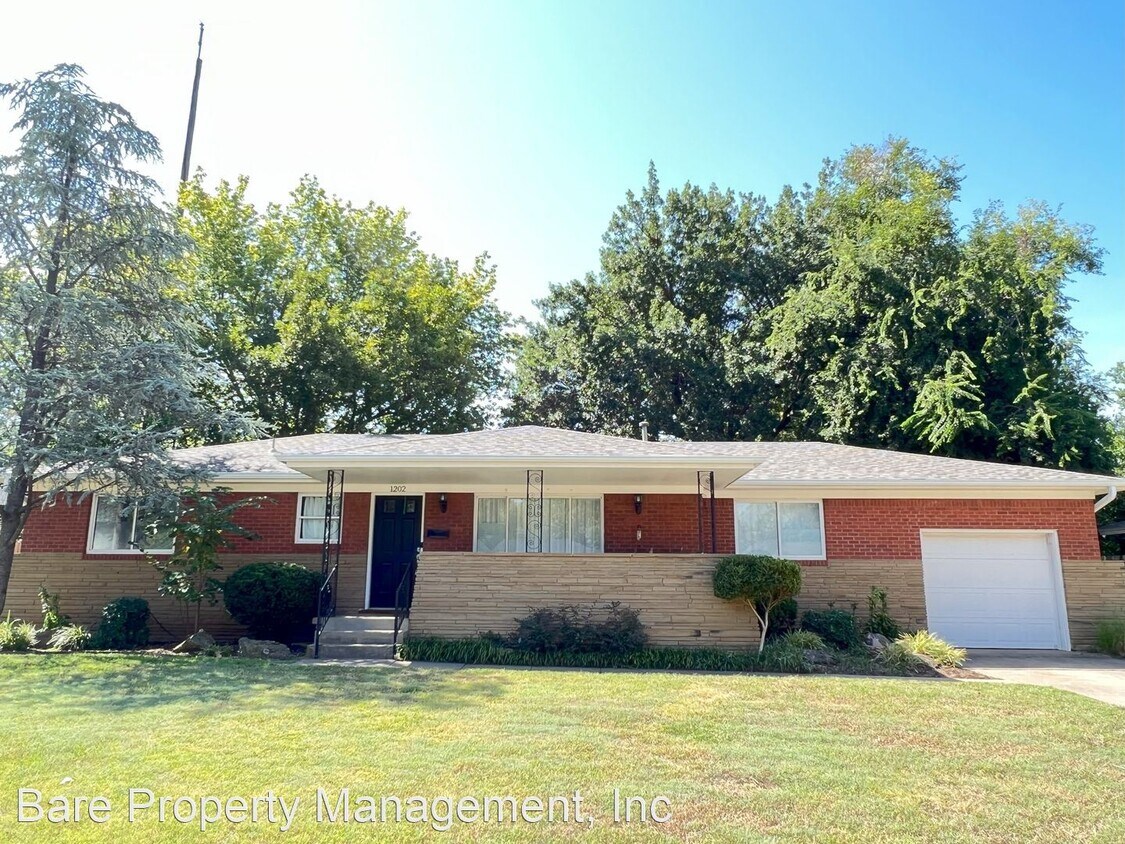 1202 Lee Ave, Norman, OK 73071 - House Rental in Norman, OK ...