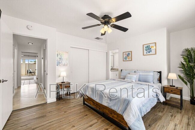 Foto del edificio - 2290 N Victoria Rd