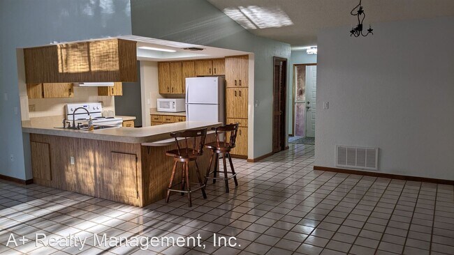 Foto del edificio - 3 br, 2 bath House - 1416 Laurel Ave