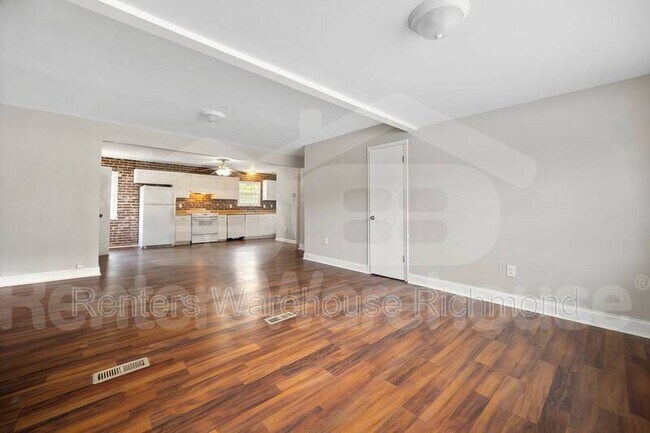 Foto del edificio - 2519 Edgewood Dr