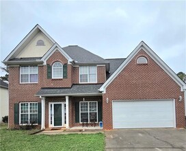 Building Photo - 1696 Central Park Loop