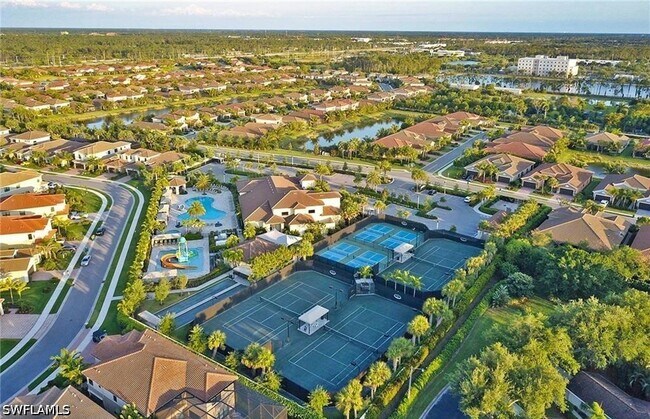 Foto del edificio - 13435 Silktail Dr