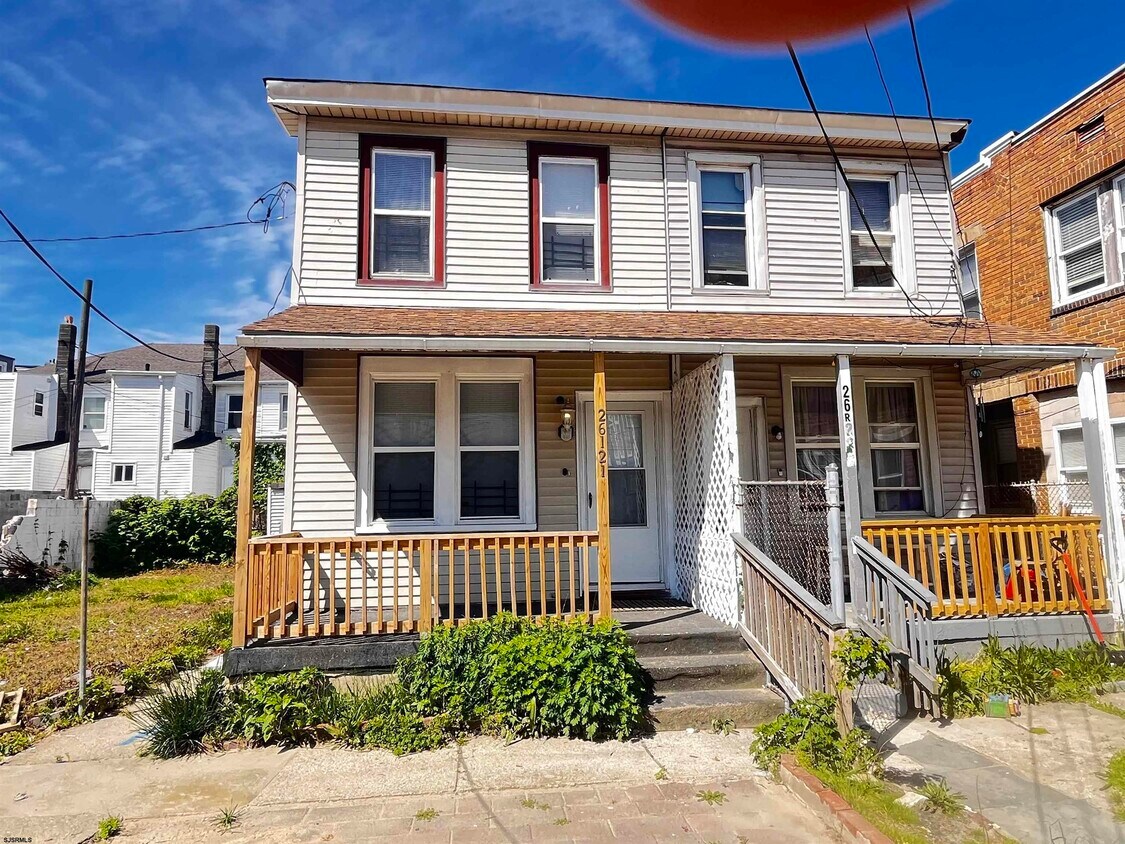 Foto principal - 26 1/2 S Georgia Ave