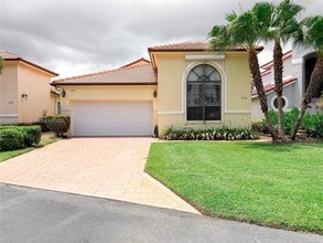 Building Photo - 9080 Villa Portofino Cir