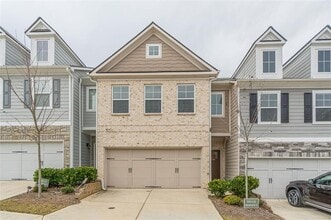 Building Photo - 1506 River Oak Ln