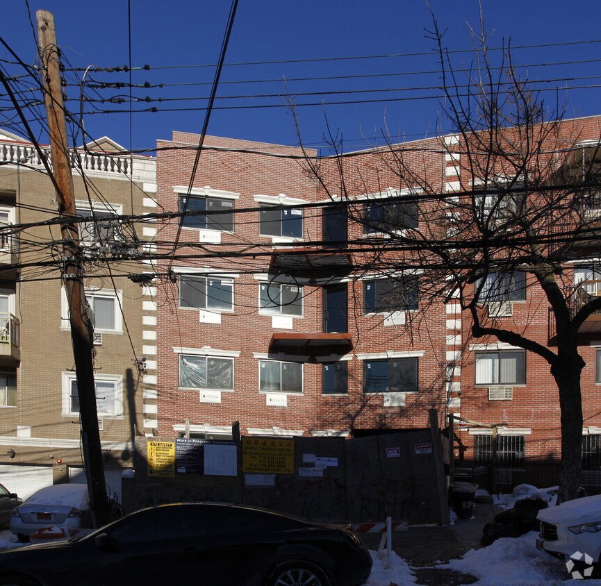 Building Photo - 88-35 53rd Ave