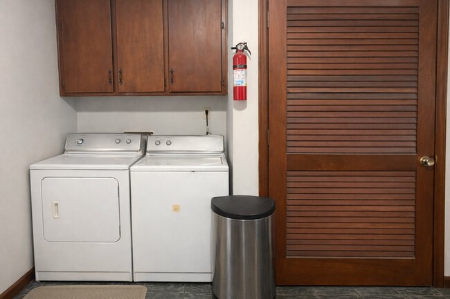 Foto del edificio - 1341 New York St