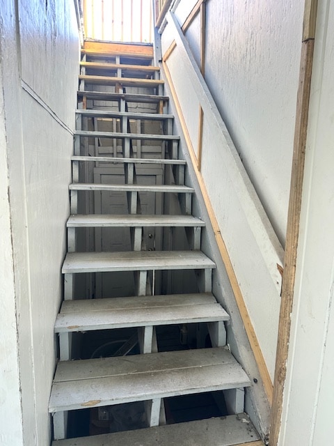 Building Photo - 1107 Montauk Ave