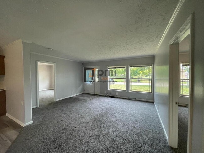 Building Photo - 3636 Kansas St