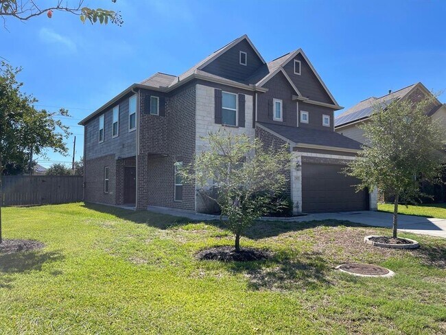 Building Photo - 23803 Cerrillos Dr
