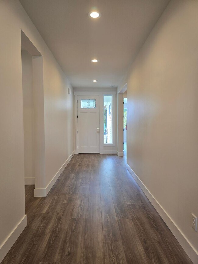 Building Photo - New Construction, 3 Bedroom Edgewood Rambler