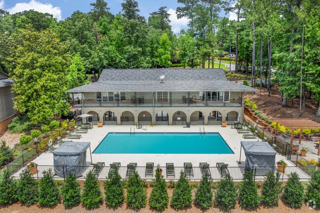 Building Photo - Riverchase Landing