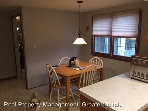Building Photo - 144 Pin Oak Dr
