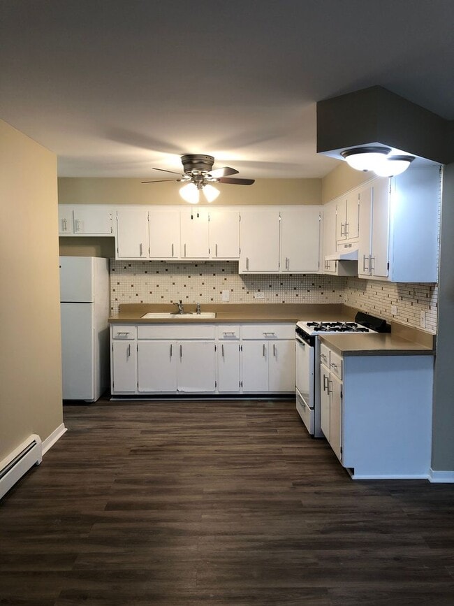 Foto del edificio - 6324 W 63rd St