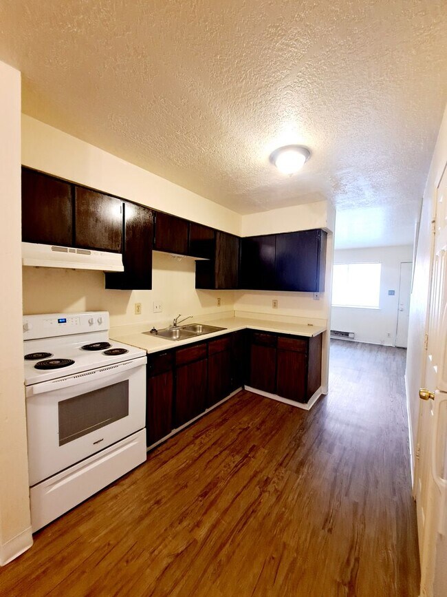 Foto del edificio - 232 63rd St NW