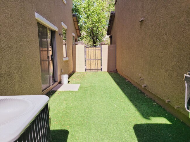 Foto del edificio - Power Ranch 3 Bedroom for Rent.