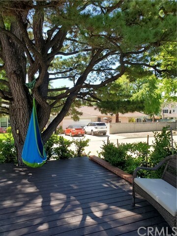 Foto del edificio - 4956 Revlon Dr