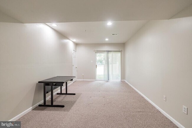 Building Photo - 11715 Gunners Dr