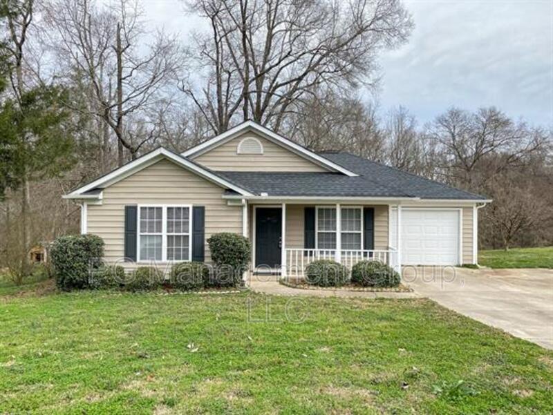 Primary Photo - 3040 Dairy Farm Dr