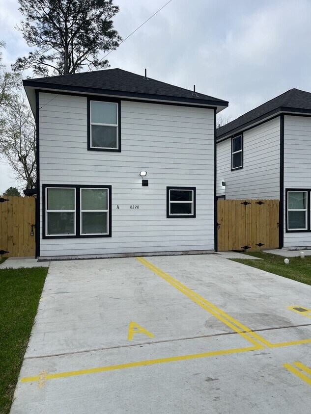 Foto principal - 6013 Wedgefield St