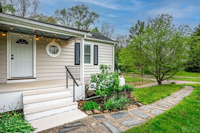 Foto del edificio - 1075 County Rd 523