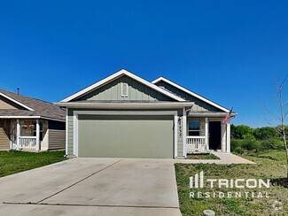 Building Photo - 4930 Everett Loop