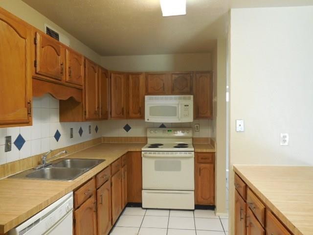 Foto del edificio - 905 Llano Trail