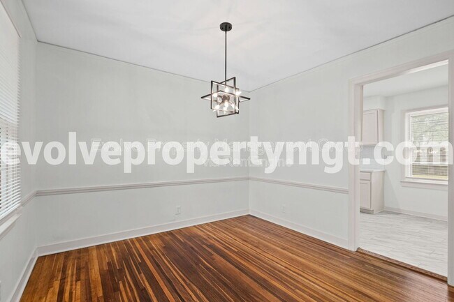 Foto del edificio - 1564 S Perkins Rd