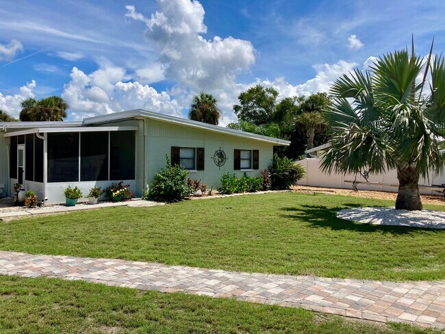 Foto del edificio - 1920 NW 18th St